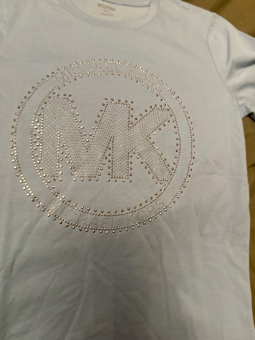 Michael Kors Studded Logo Charm Organic Cotton Jersey T-Shirt -XS -light blue - Picture 4 of 4